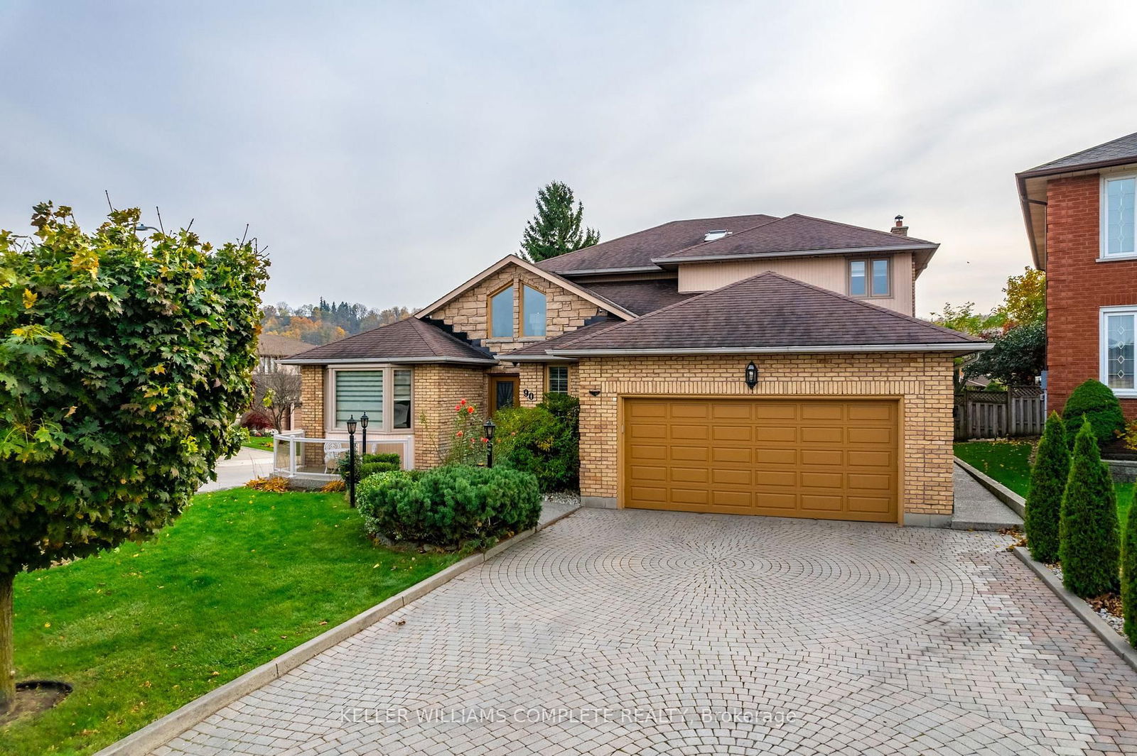 Detached House leased at 90 Derek Drive, Hamilton, Gershome, L8G 5A7 - MLS: X11953785