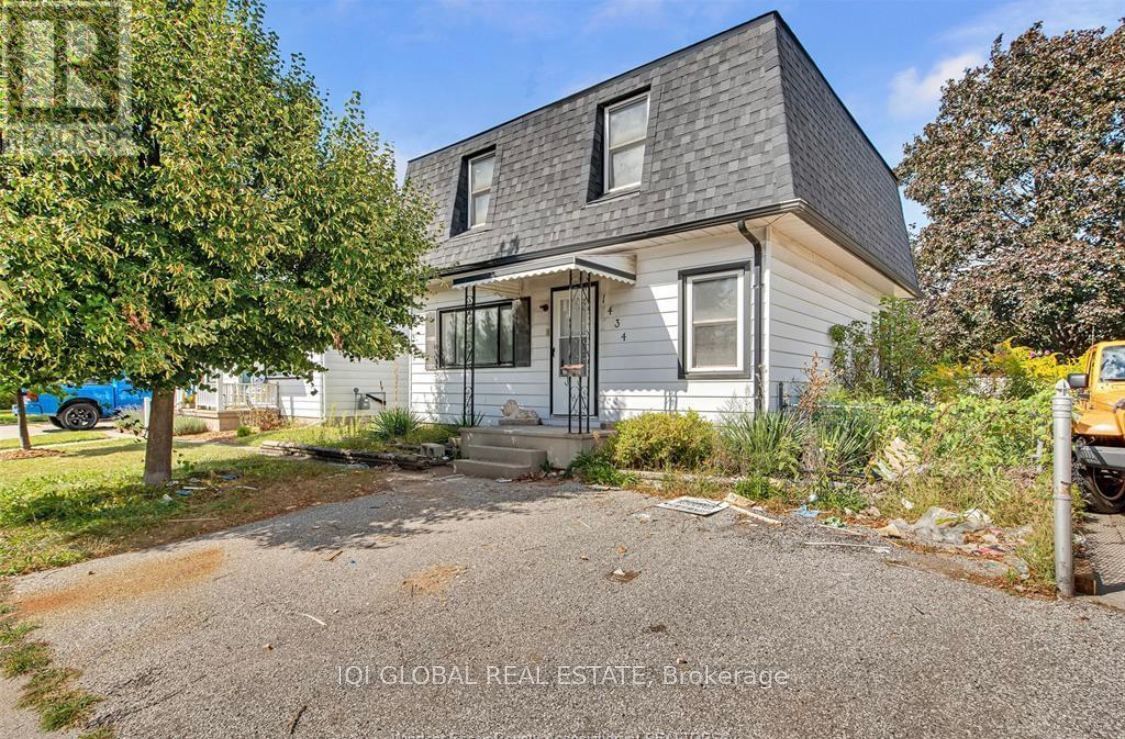 Listing Image 0