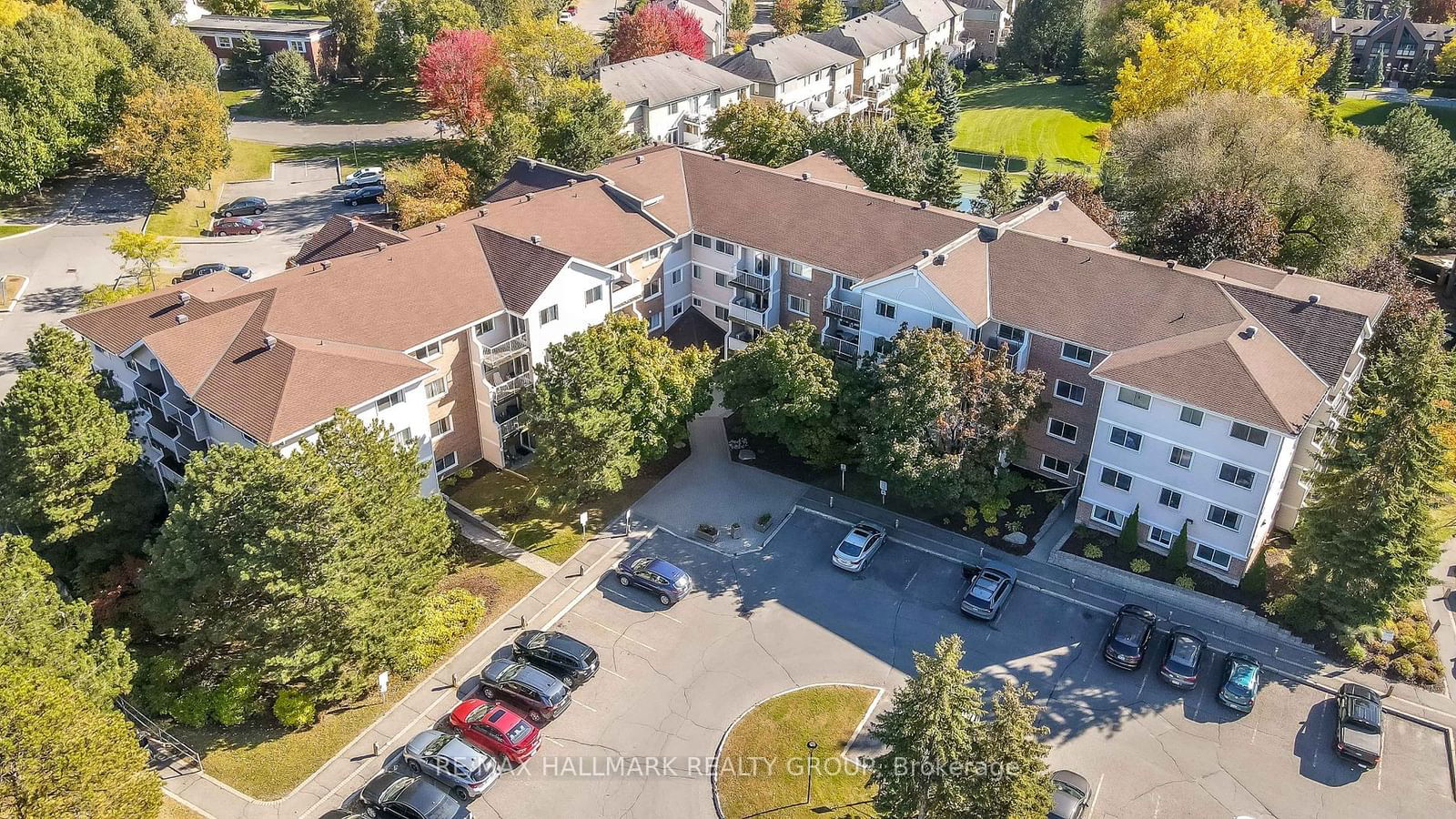 Condo leased at 107-260 Brittany Drive, Manor Park - Cardinal Glen and Area, 3103 - Viscount Alexander Park, K1K 4M2 - MLS: X11954851