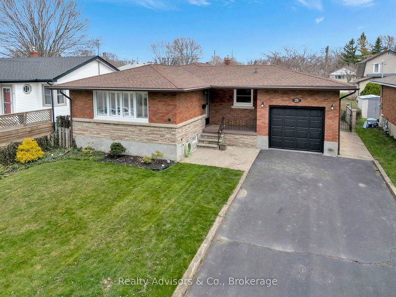 21 Jefferson Ave, Port Colborne -  image-0-0