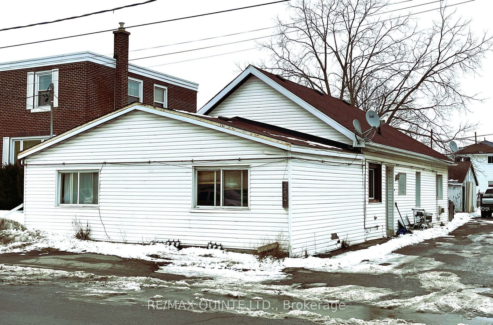 Building at 337 Coleman Street, Belleville