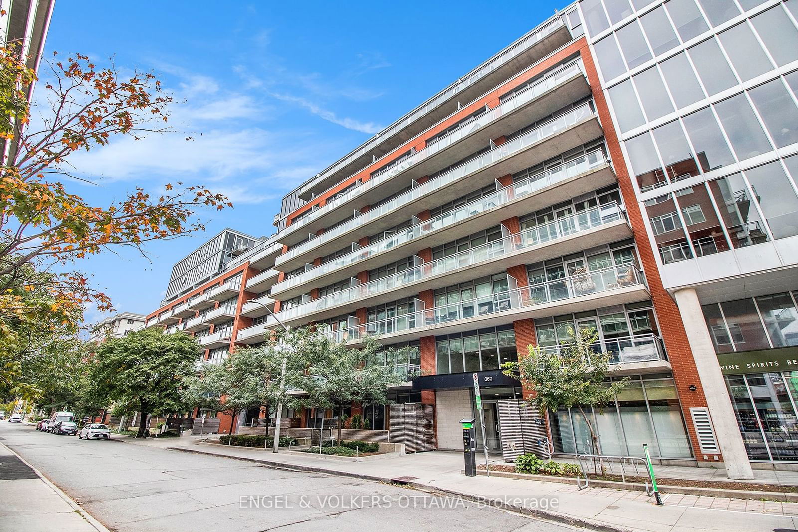 Condo for sale at 641-340 MCLEOD Street, Ottawa Centre, 4103 - Ottawa Centre, K2P 1A4 - MLS: X11955247