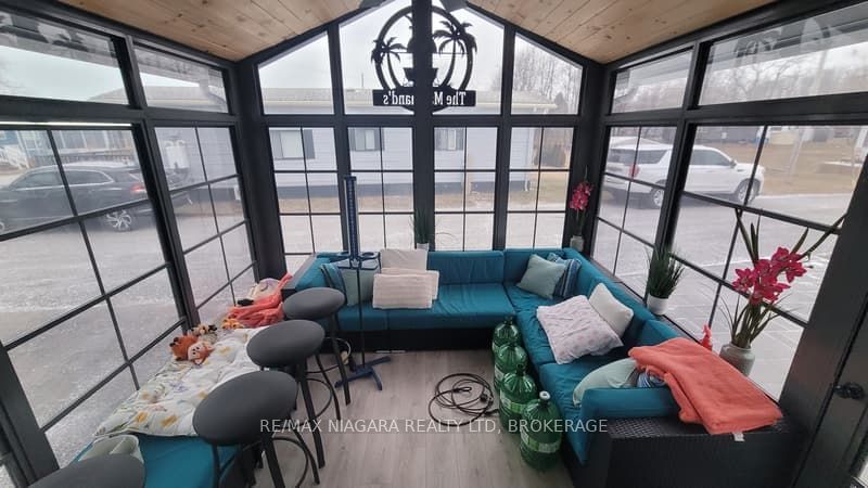 EBW13 - 490 Empire Rd, Port Colborne, L0S 1R0 | Image 2