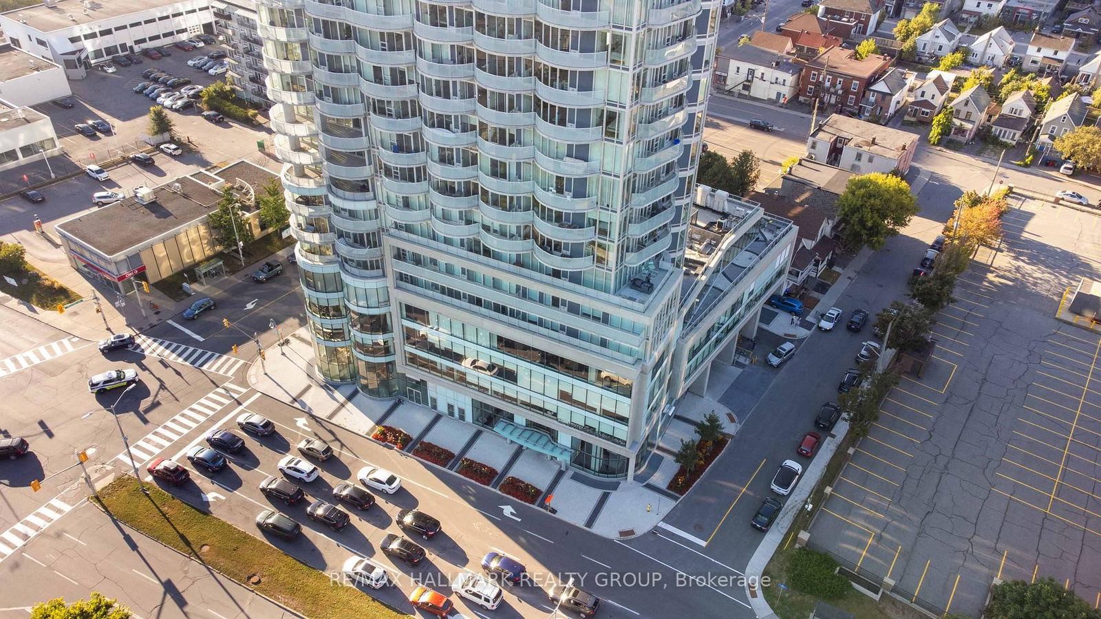 Condo for sale at 504-805 CARLING Avenue, Ottawa, West Centre Town, K1S 5W9 - MLS: X11955531