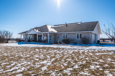 610 County Rd 8, Greater Napanee - Greater Napanee