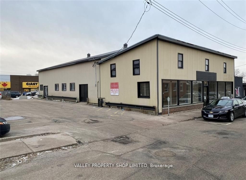 Commercial/Retail for lease at 174 Albert Street, Pembroke, 530 - Pembroke, K8A 4K6 - MLS: X11955684