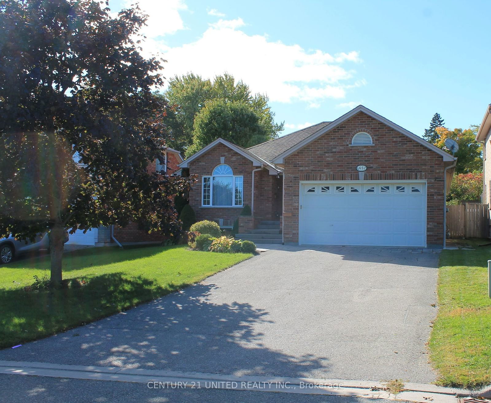 Detached House for sale at 1657 Cahill Drive, Peterborough, Otonabee, K9K 2L8 - MLS: X11955933