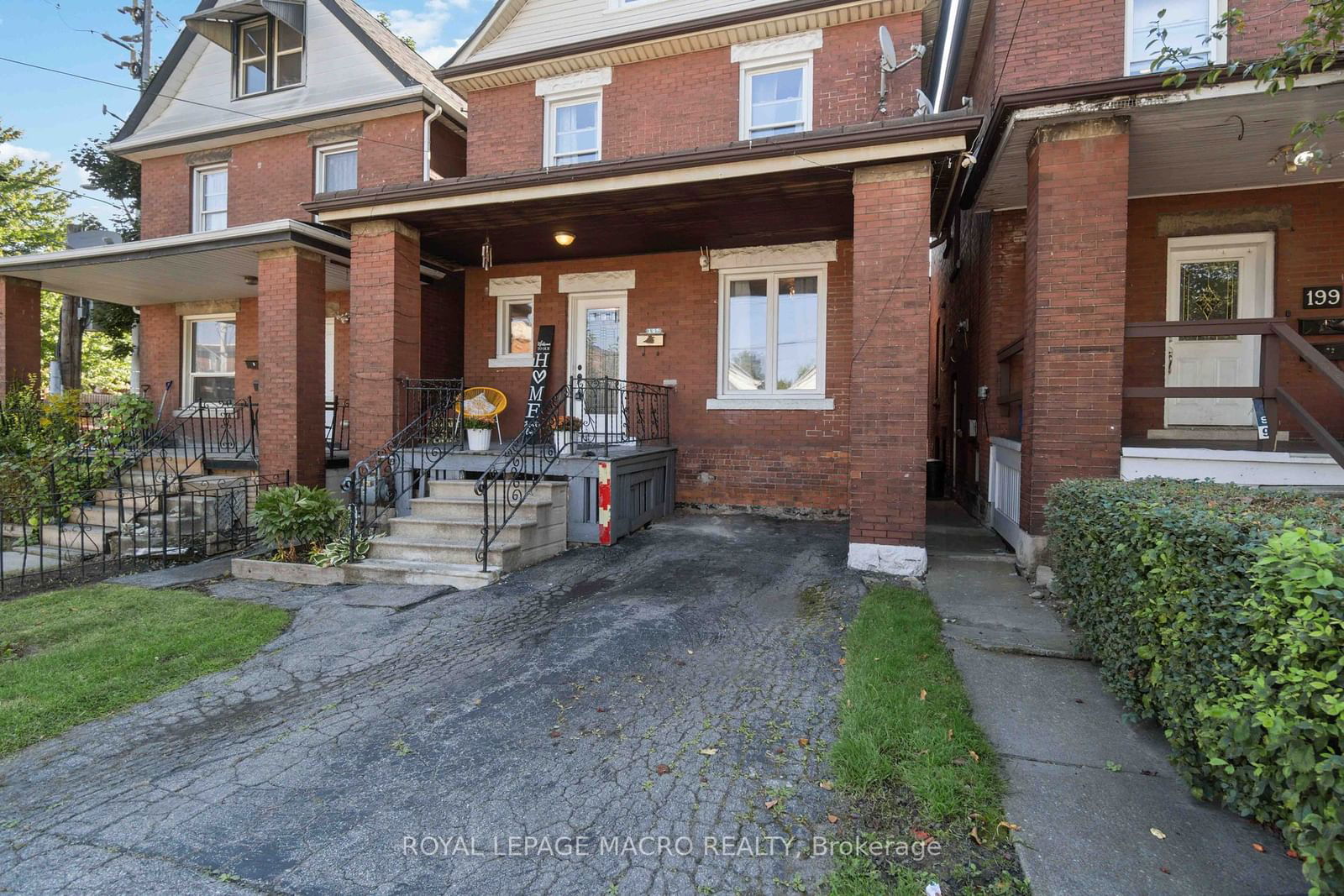 Detached House for sale at 197 Wentworth Street, Hamilton, Stinson, L8N 2Z6 - MLS: X11956278