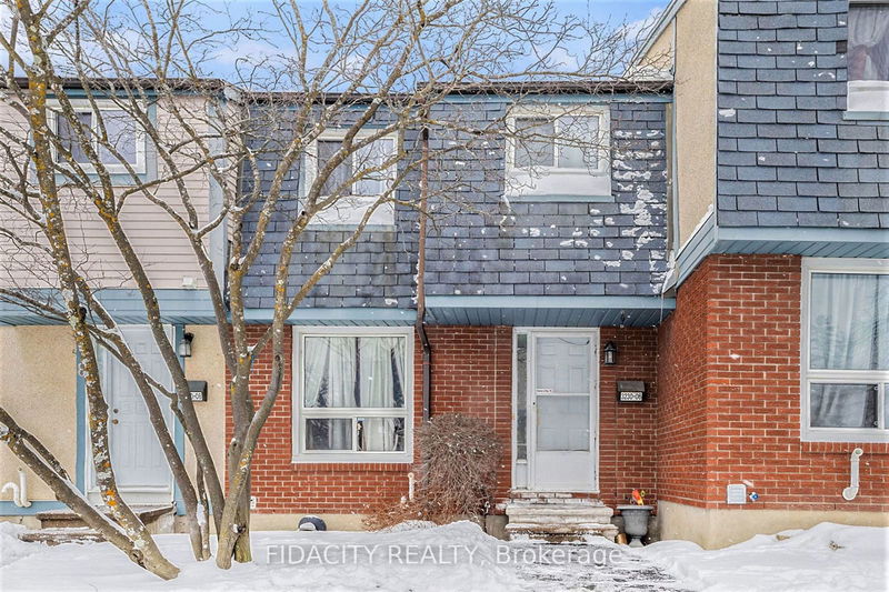 Unit 6 — 3230 Uplands Dr, Hunt Club - Windsor Park Village and Area - 4804 - Hunt Club image-0-0