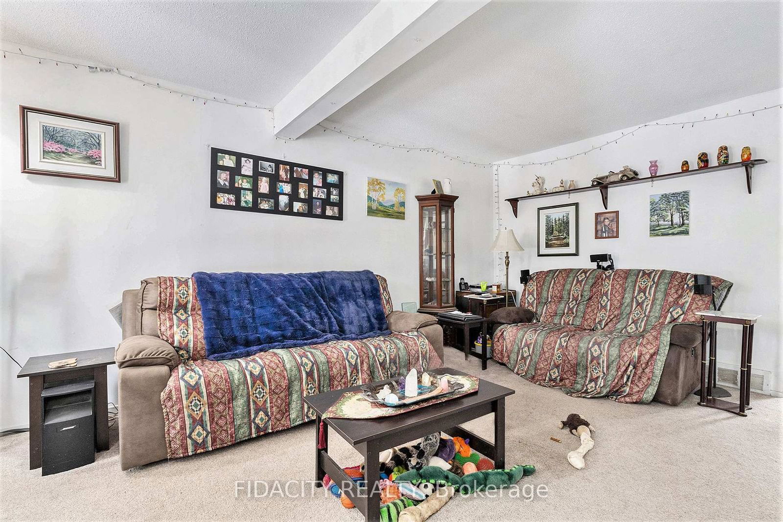 Townhouse sold at 6-3230 Uplands Drive, Ottawa, Hunt Club, K1V 0C6 - MLS: X11956418