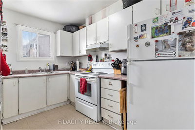 Unit 6 — 3230 Uplands Dr, Hunt Club - Windsor Park Village and Area - 4804 - Hunt Club image-0-3