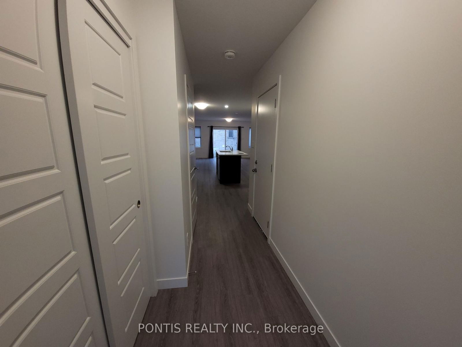 Townhouse for lease at 12 Pony Way, Kitchener, N2R 0R8 - MLS: X11956549