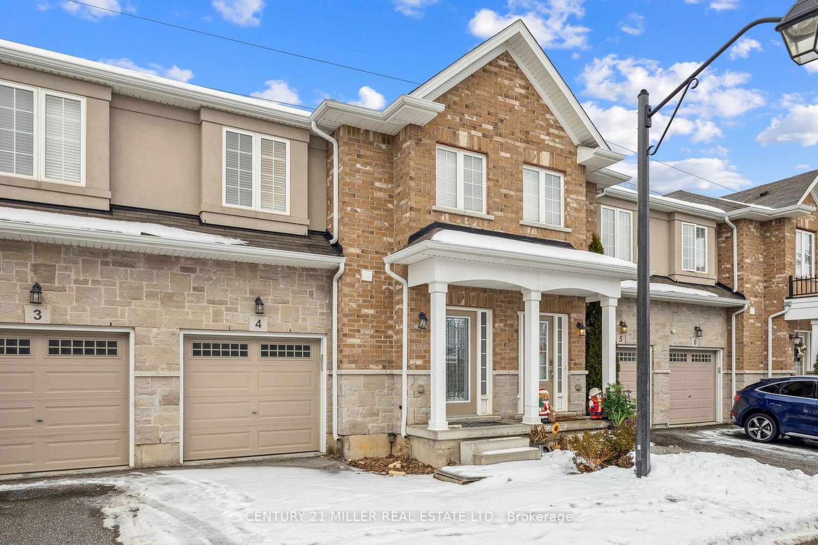 Townhouse leased at 4-90 Raymond Road, Hamilton, Meadowlands, L9K 0J6 - MLS: X11956899