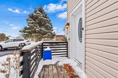 590 QUEEN St, Gananoque - 821 - Gananoque image-0-4