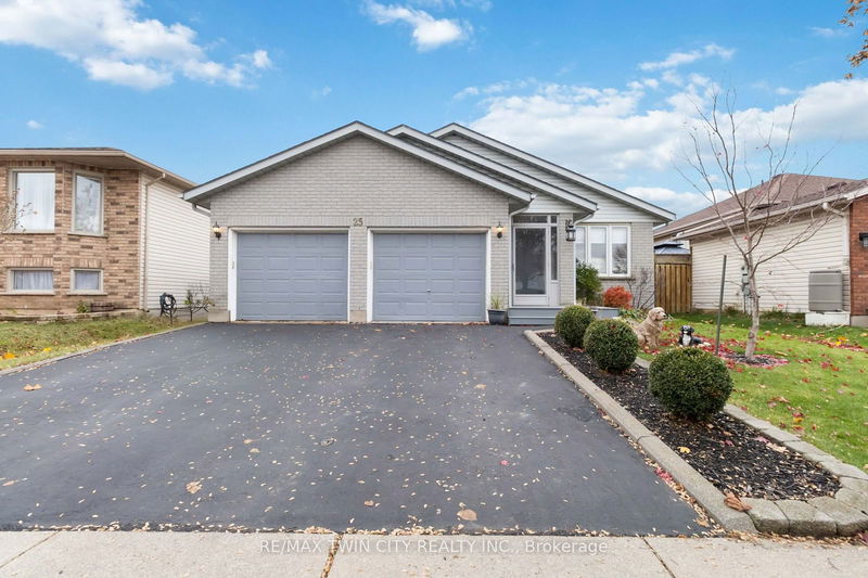 home for sale on 25 Killarney Street