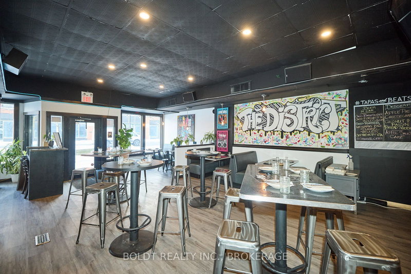 24 St. Paul St, St. Catharines, L2R 7L4 | Image 2