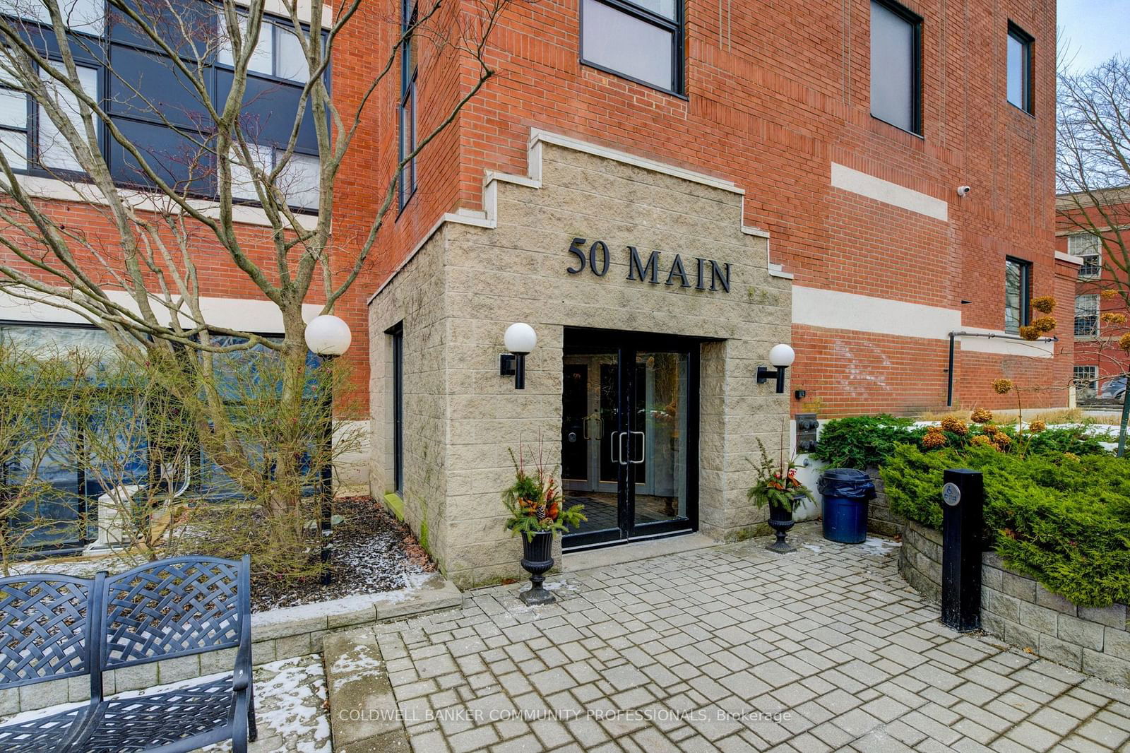 Condo for sale at 314-50 Main Street, Hamilton, Dundas, L9H 6P8 - MLS: X11957323