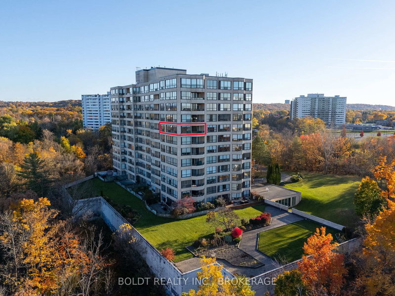 804 - 3 Towering Heights Blvd, St. Catharines, L2T 4A4 | Image 2