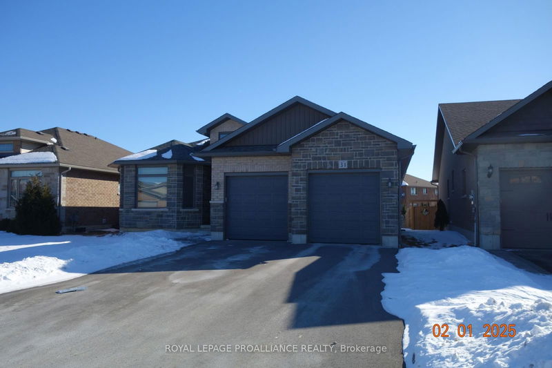 home for lease on 31 Hummingbird Drive