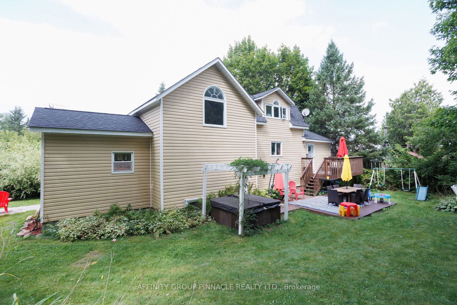 Detached House sold at 3462 Monck Road, Kawartha Lakes, Norland, K0M 2L0 - MLS: X11957708