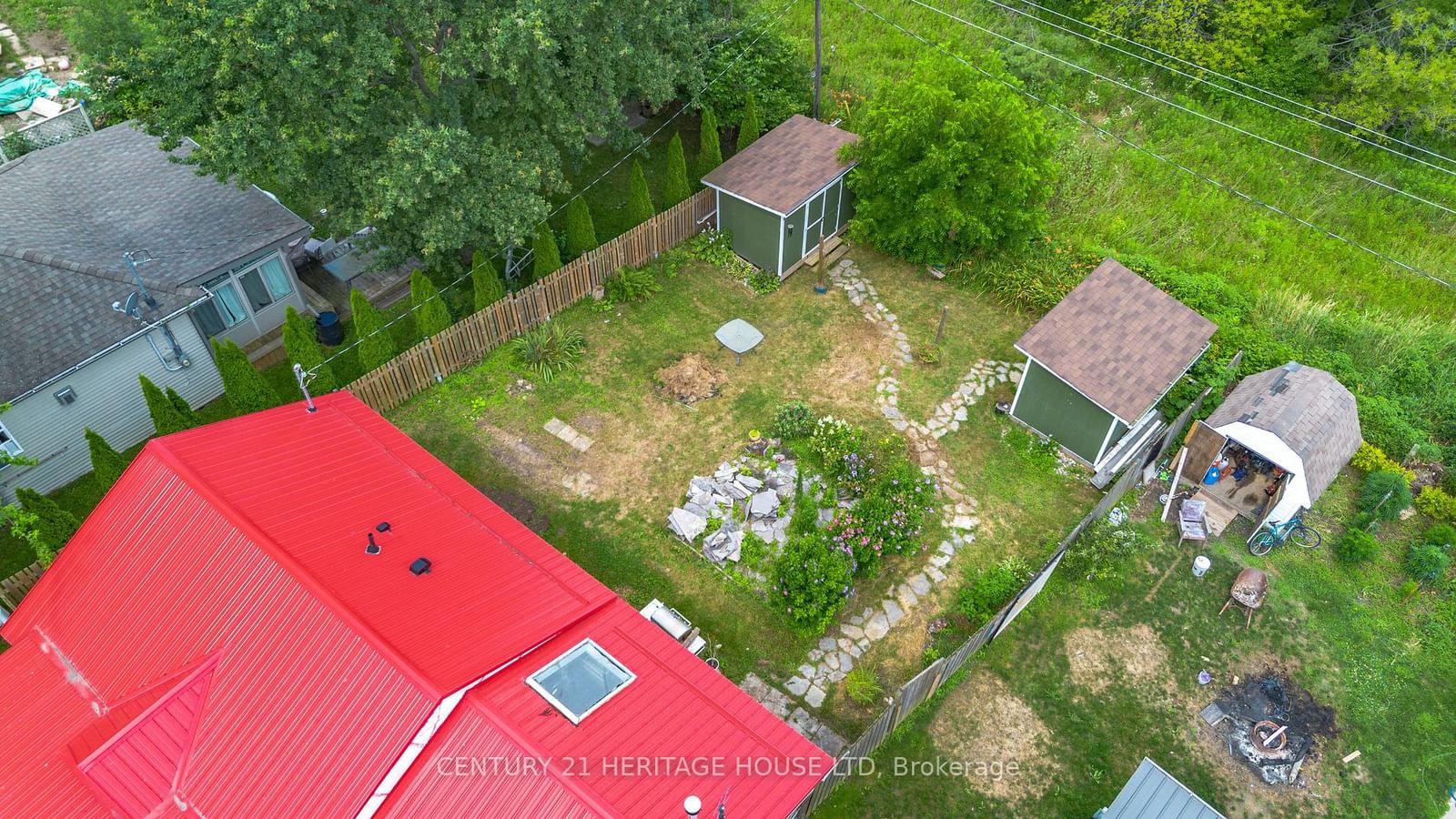 Listing Image 3