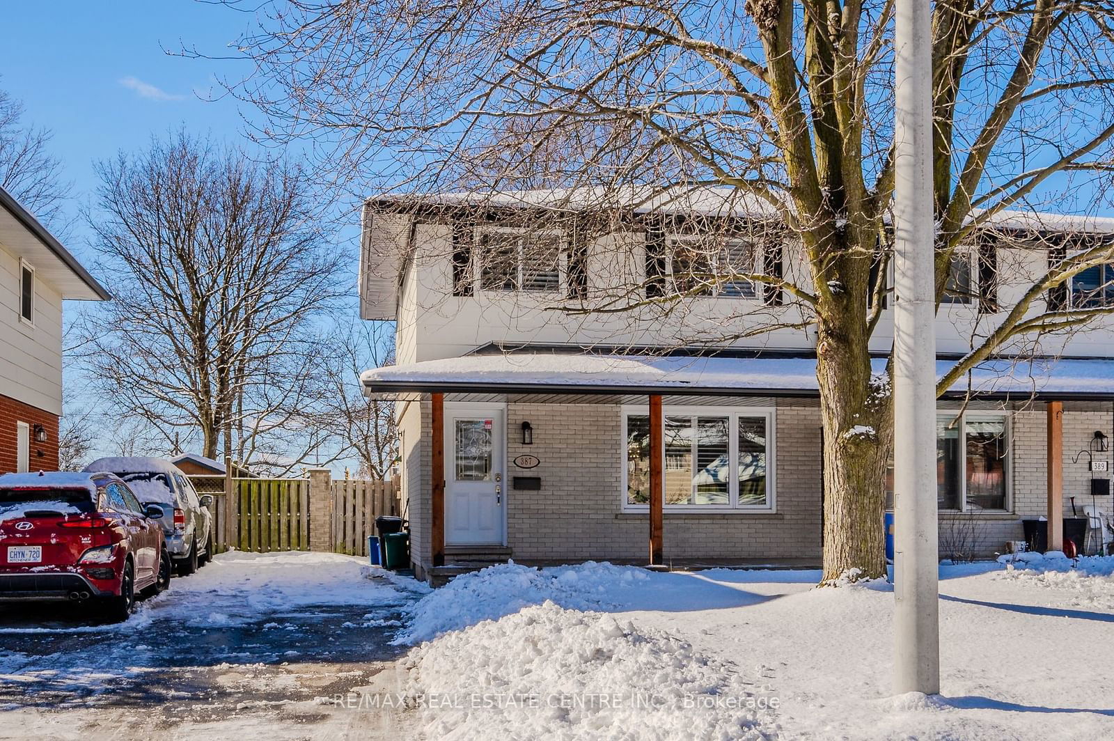 Semi-Detached House for sale at 387 Cyrus Street, Cambridge, N3H 1H2 - MLS: X11957776