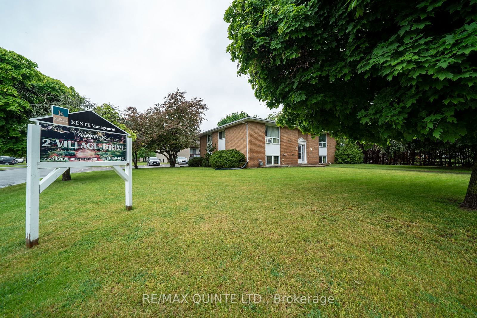 Semi-Detached House leased at 5-2 Village Drive, Belleville, K8P 4J8 - MLS: X11957849