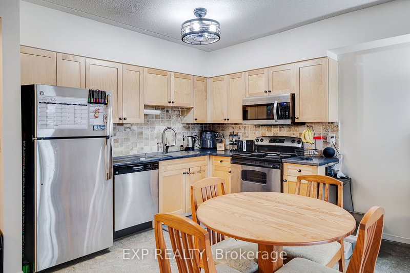 409 - 155 Water St S, Cambridge, N1R 3E3 | Image 3