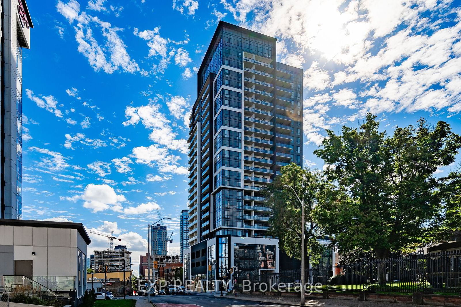 Condo for sale at 601-15 Queen Street, Hamilton, Central, L8P 0C6 - MLS: X11957885