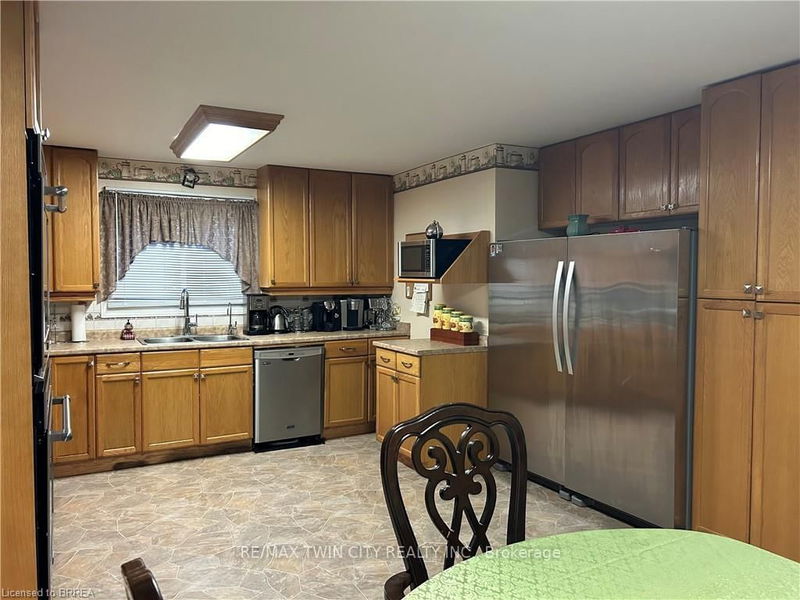 home for sale on 106 Aberdeen Avenue