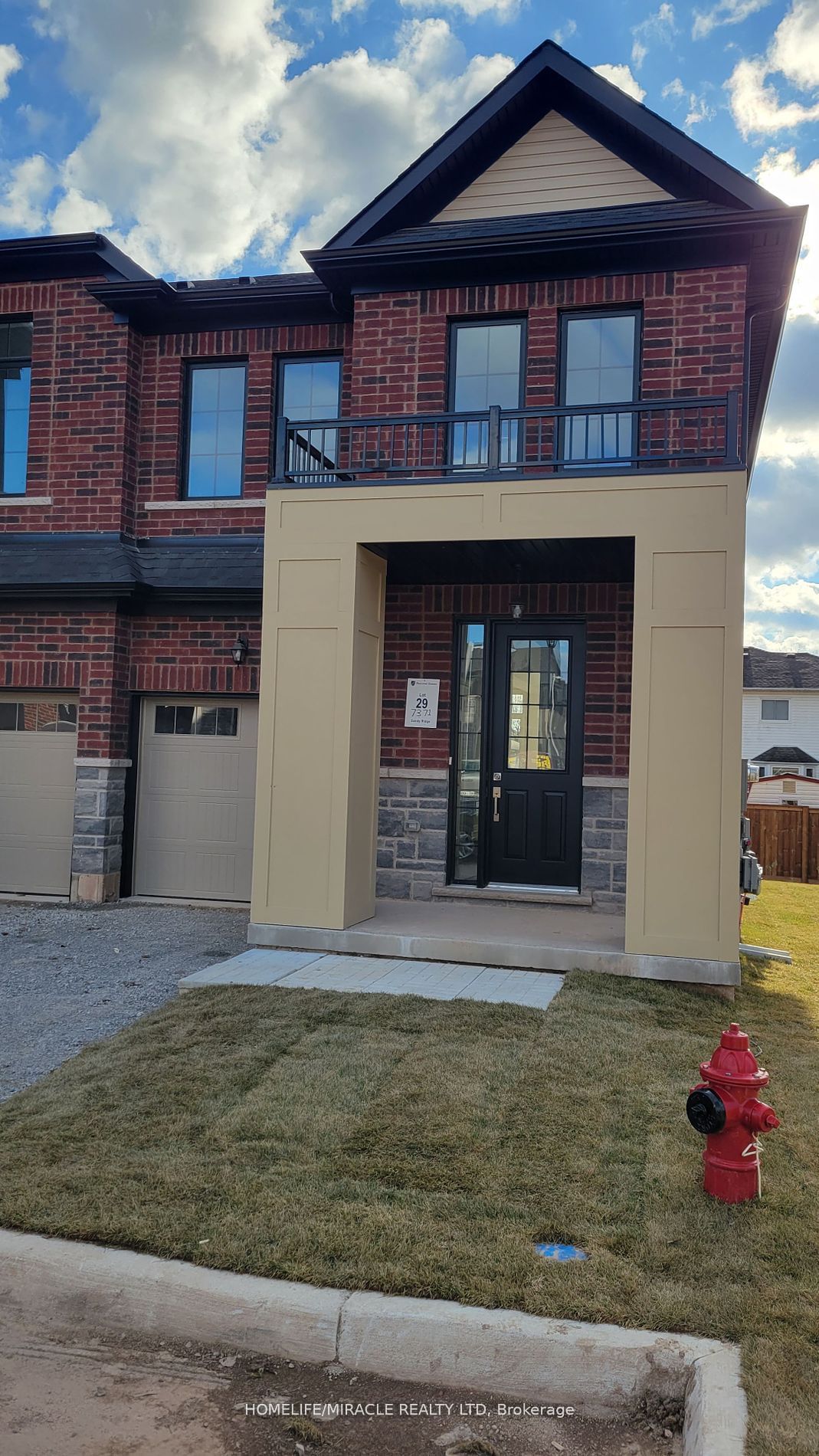 Townhouse for lease at 7371 Sandy Ridge Common, Niagara Falls, L2G 3L9 - MLS: X11958126