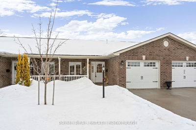 40 Devon Dr, South Huron - 