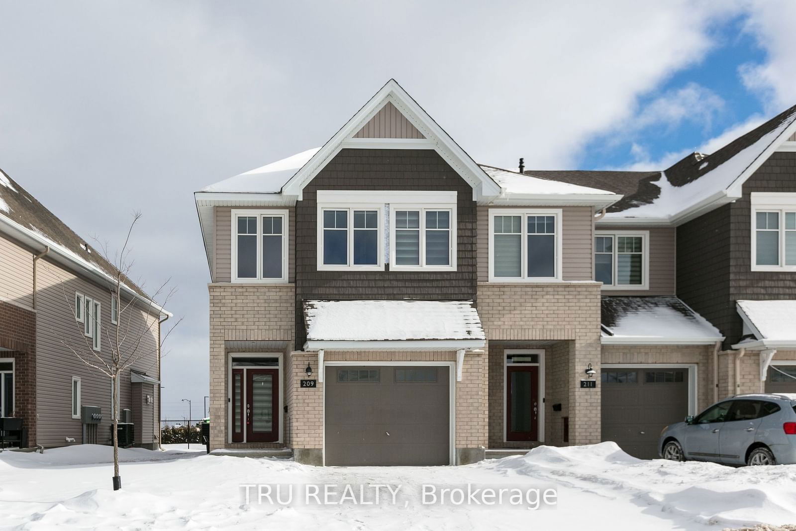 Townhouse for sale at 209 FINSBURY Avenue, Stittsville - Munster - Richmond, 8203 - Stittsville (South), K2S 2X9 - MLS: X11958206