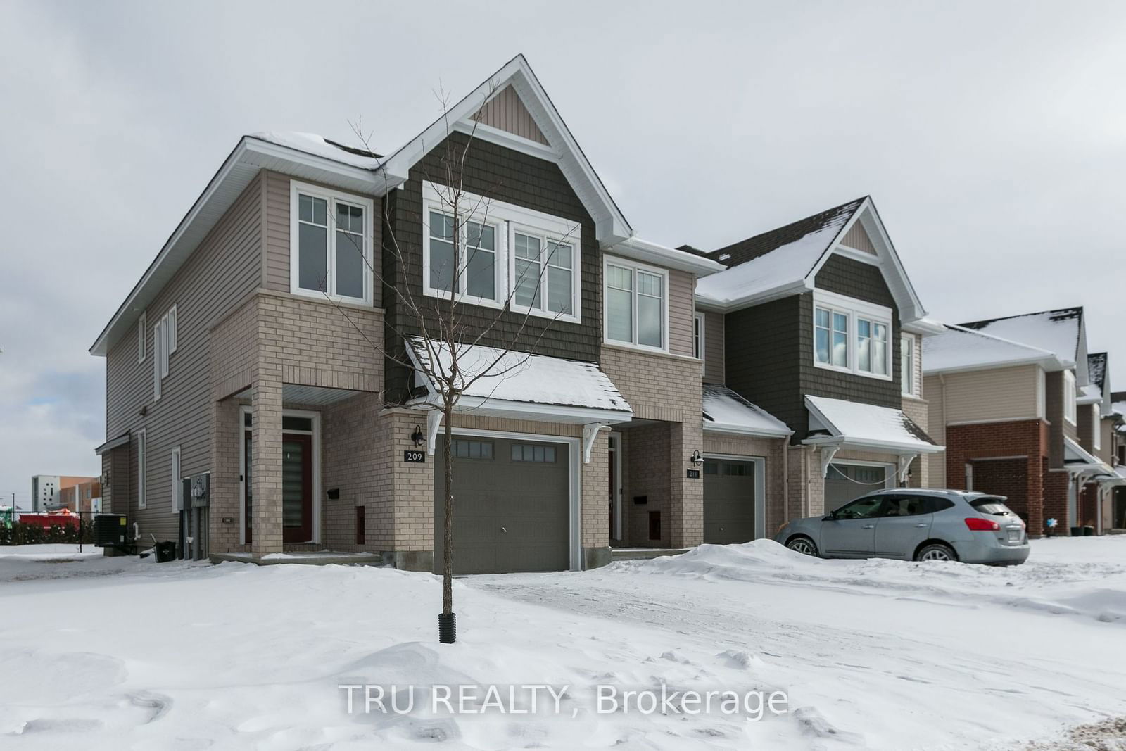 Townhouse for sale at 209 FINSBURY Avenue, Stittsville - Munster - Richmond, 8203 - Stittsville (South), K2S 2X9 - MLS: X11958206