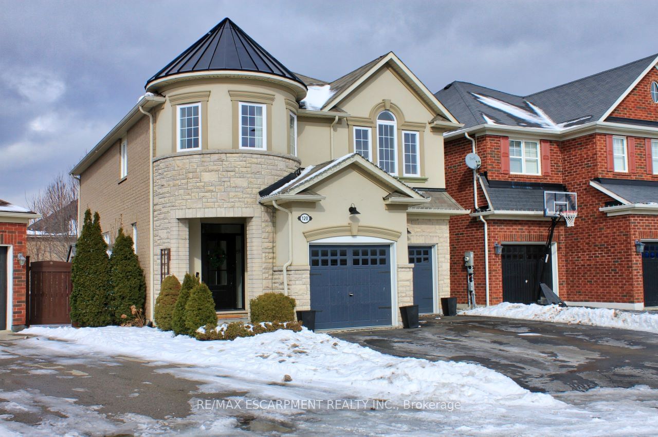 Detached House for sale at 120 Peer Court, Hamilton, Meadowlands, L9K 0C5 - MLS: X11958544