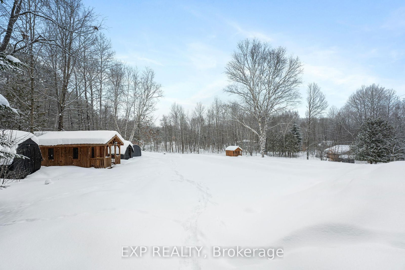 Detached House sold at 1044 Shanahan Trail, Minden Hills, Minden, K0M 2K0 - MLS: X11958924