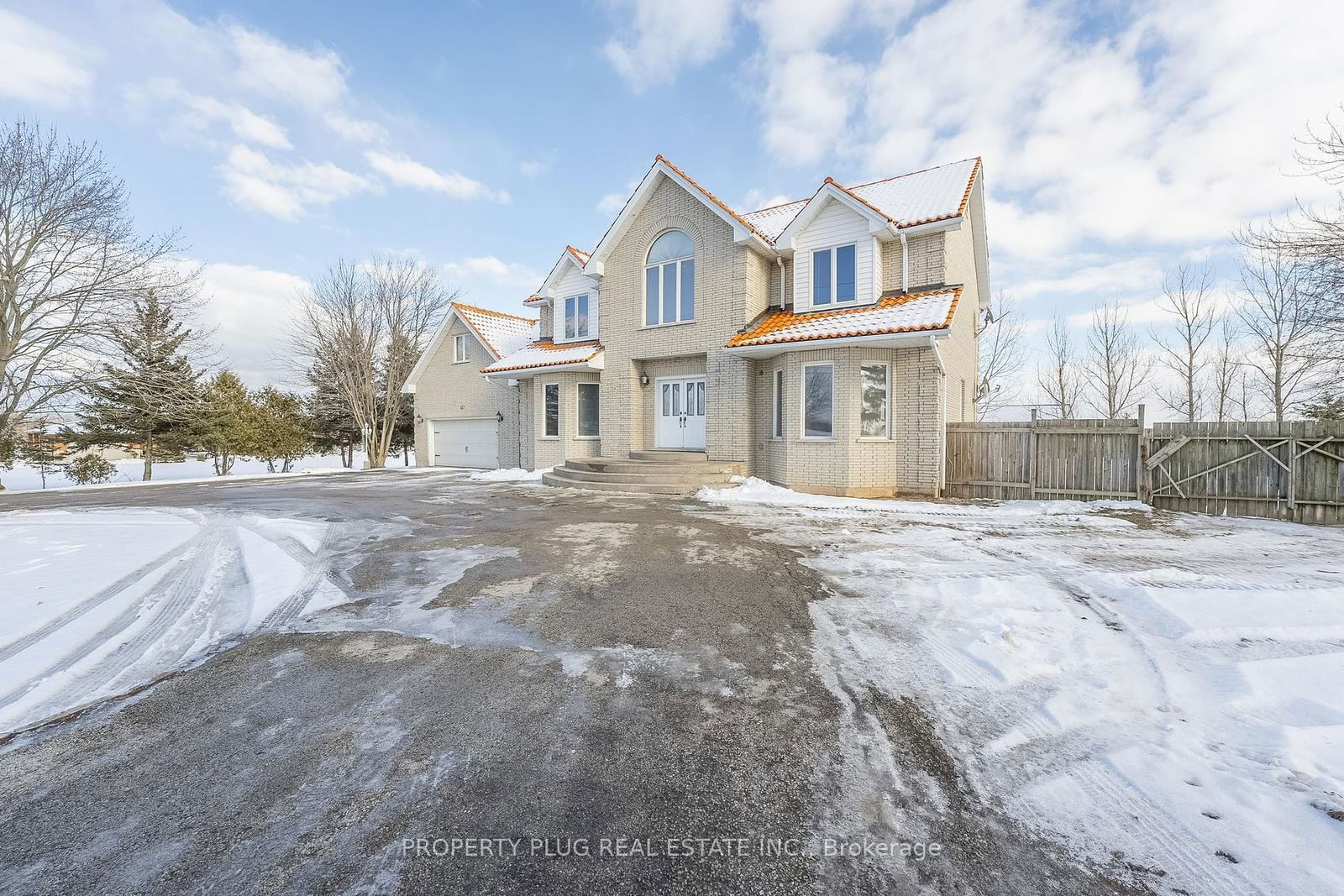 Detached House for sale at 457 Mountain Road, Grimsby, L3M 4E7 - MLS: X11959137