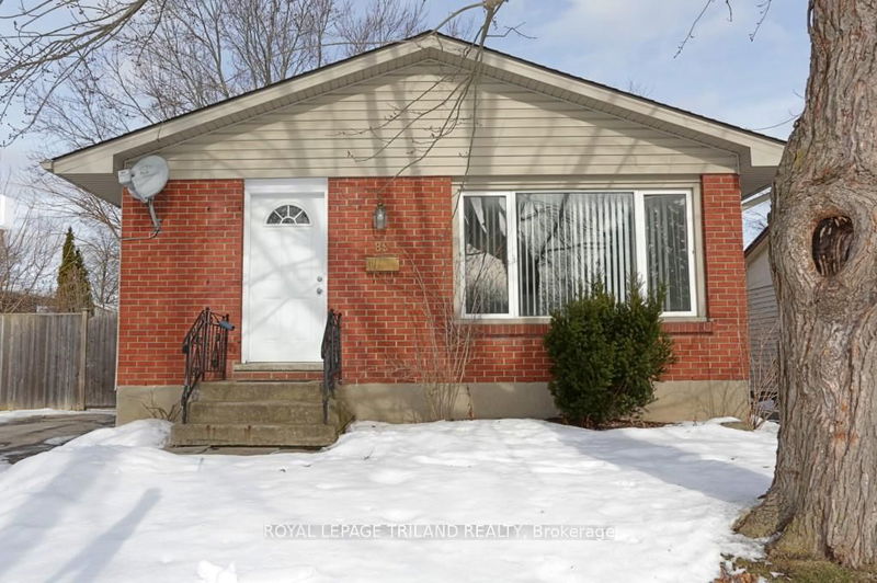 home for sale on 89 Renny Crescent