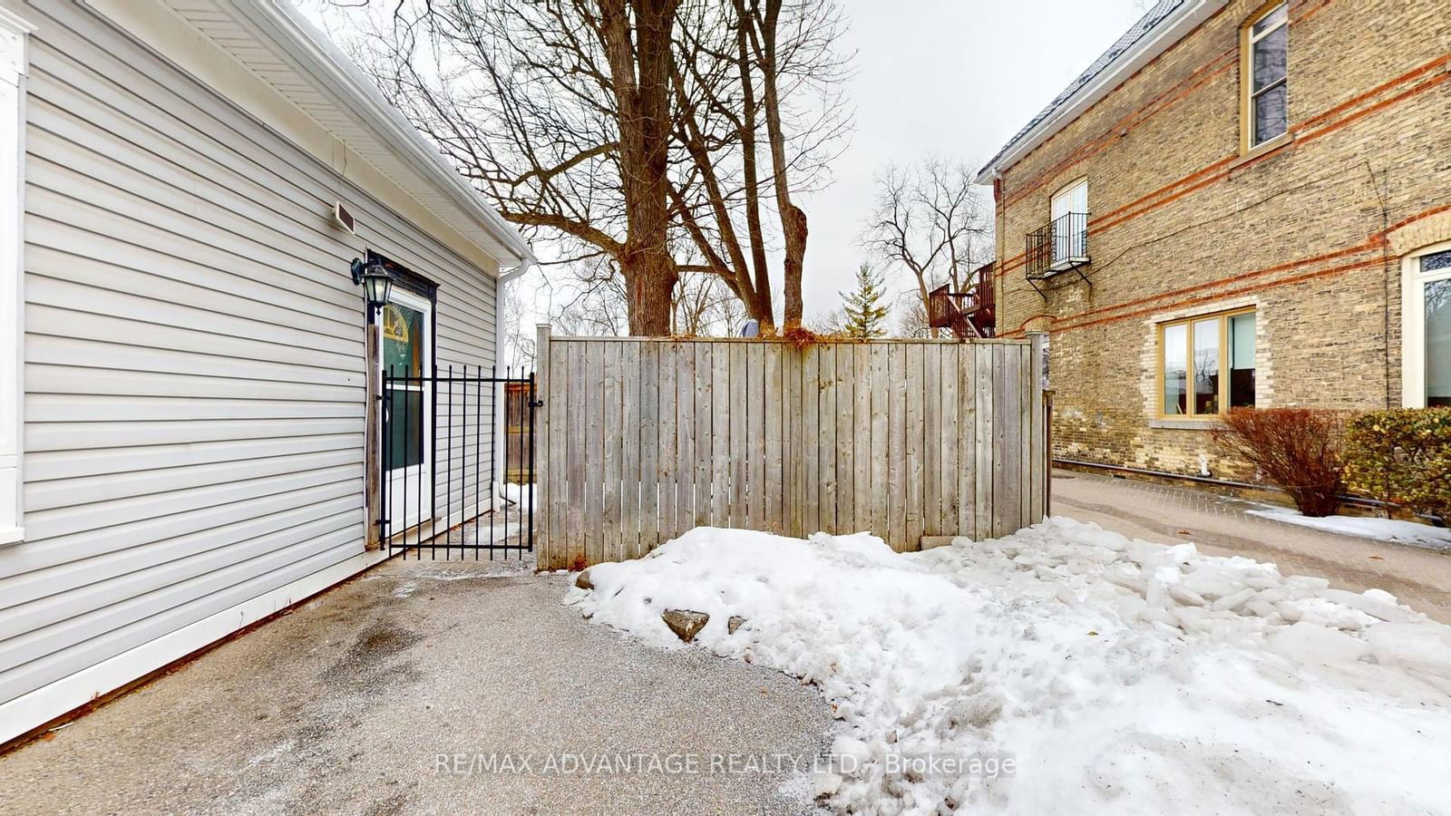 Detached House sold at 156 Bruce Street, London, South F, N6C 1H1 - MLS: X11959399