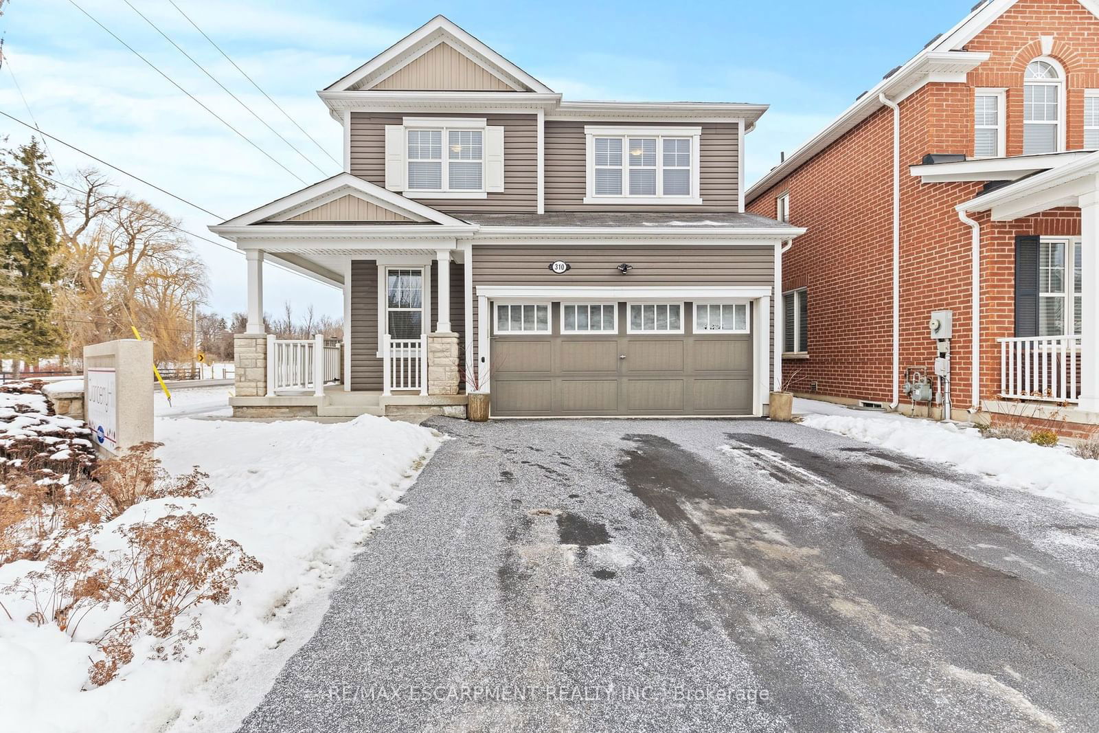 Detached House for sale at 310 Spring Creek Drive, Hamilton, Waterdown, L8B 0Y5 - MLS: X11959442