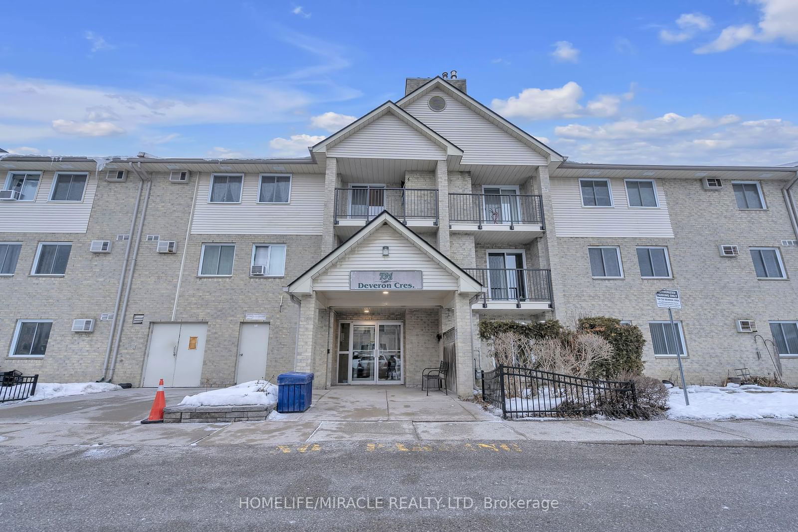 Condo for sale at 305-731 Deveron Crescent, London, South J, N5Z 4X6 - MLS: X11959462