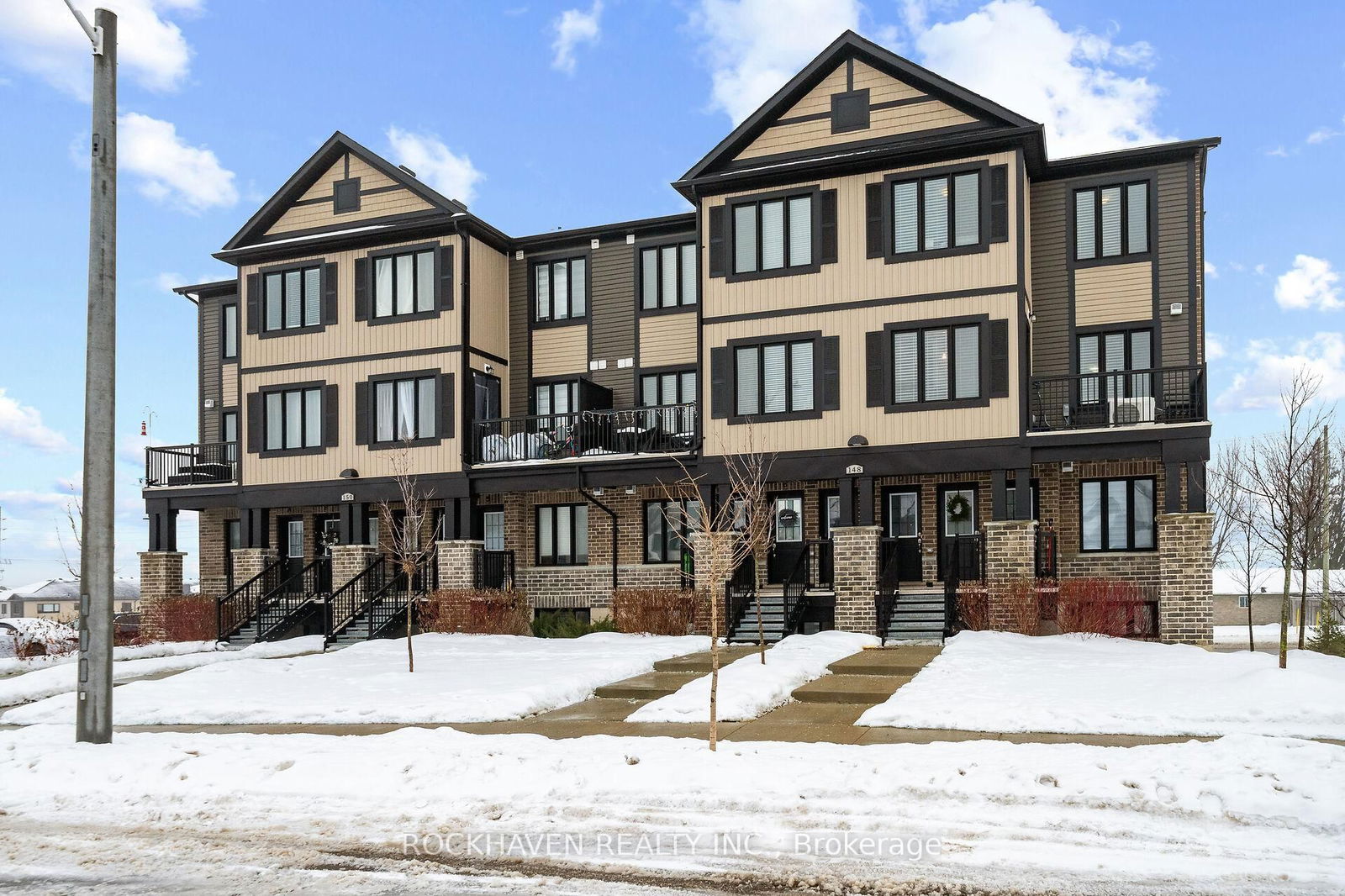 Townhouse for sale at E-148 Rochefort Street, Kitchener, N2R 0P5 - MLS: X11959547