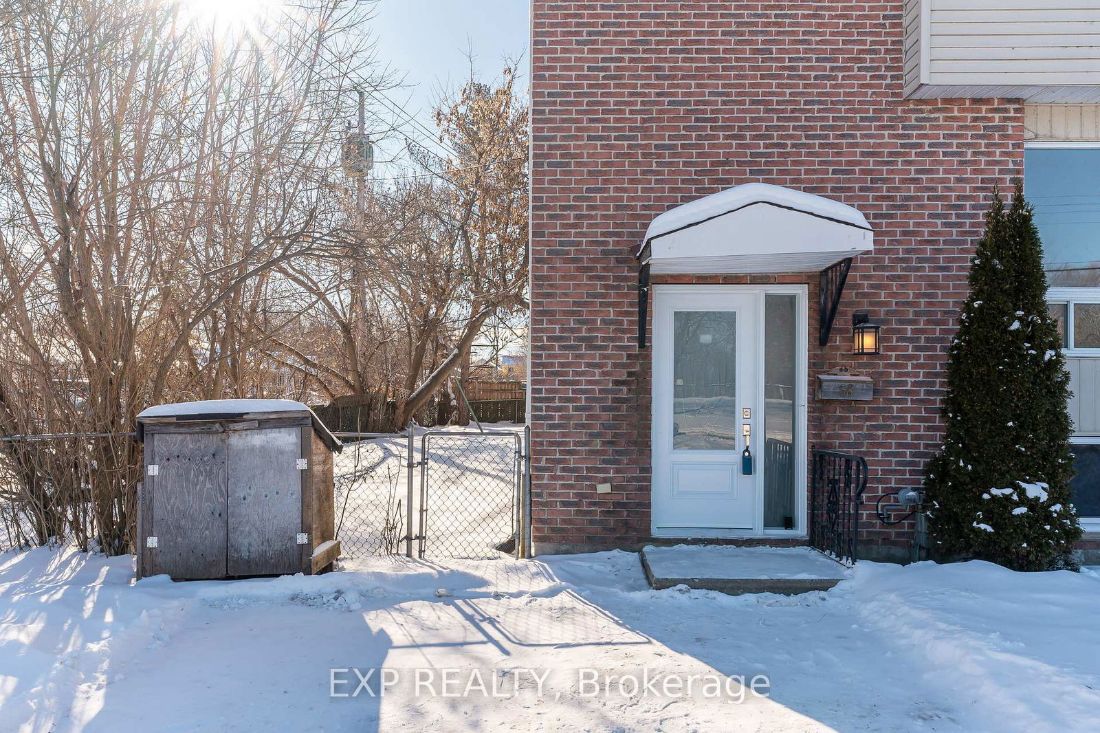 Townhouse sold at 68 PRINCESS Street, Carleton Place, 909 - Carleton Place, K7C 4C6 - MLS: X11959573