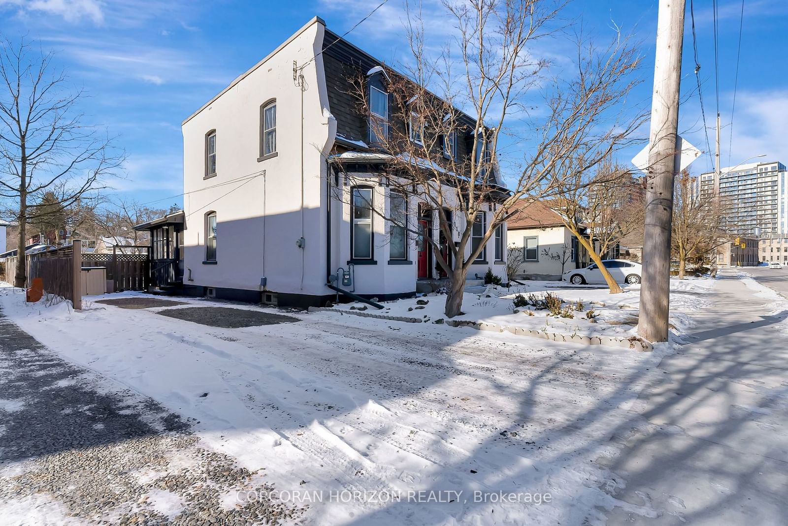 Semi-Detached House sold at 120 Grand Avenue, Cambridge, N1S 2M2 - MLS: X11959839