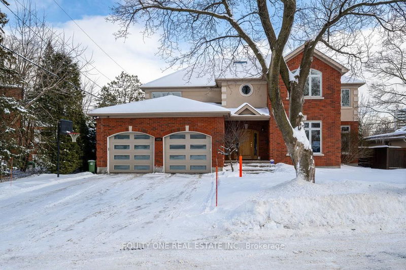home for sale on 1853 RIDEAU GARDEN Drive