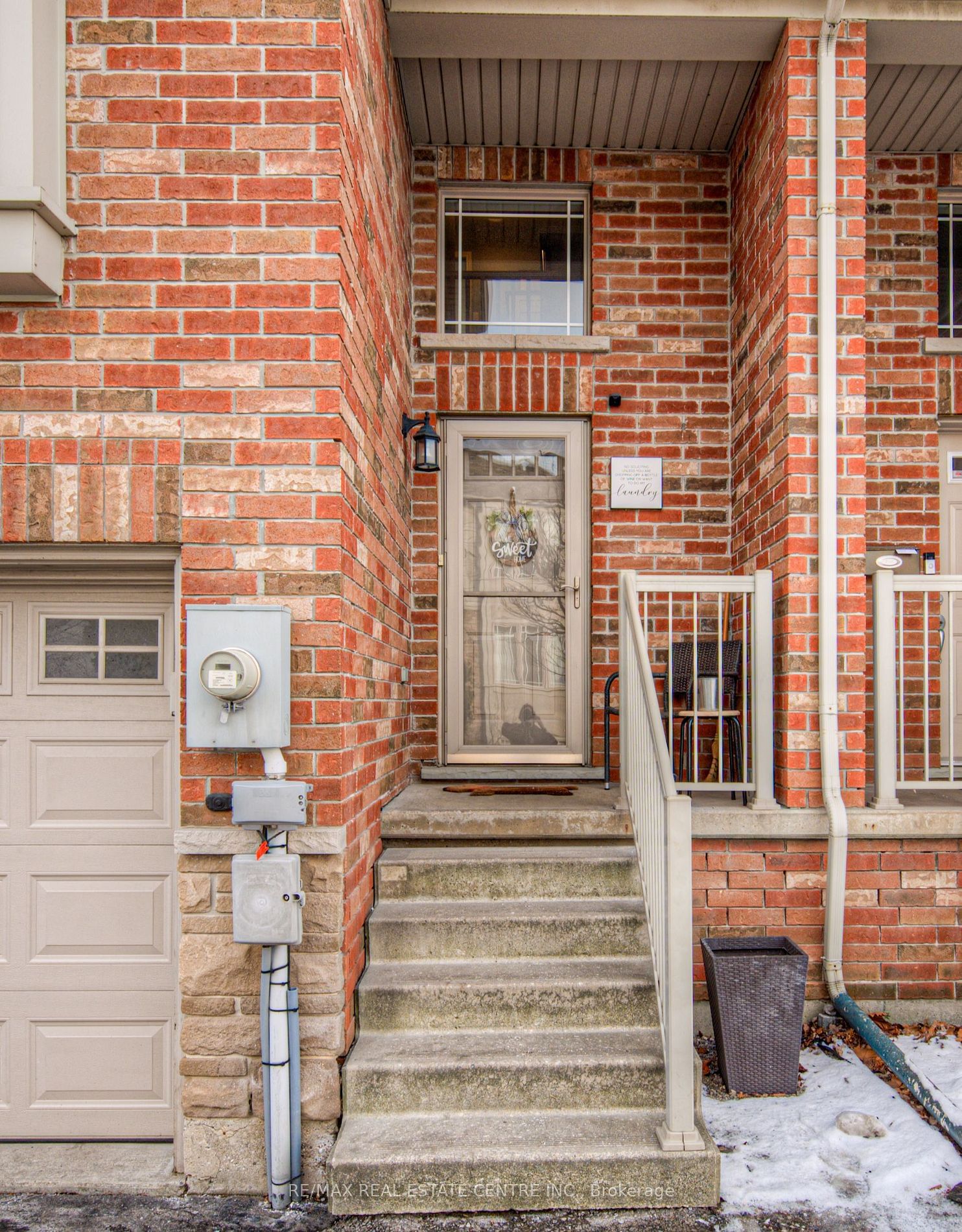 Townhouse for sale at 33-242 Upper Mount Albion Road, Hamilton, Stoney Creek, L8J 0B1 - MLS: X11960011