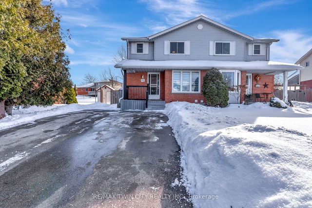 92 VILLAGE GREEN Way