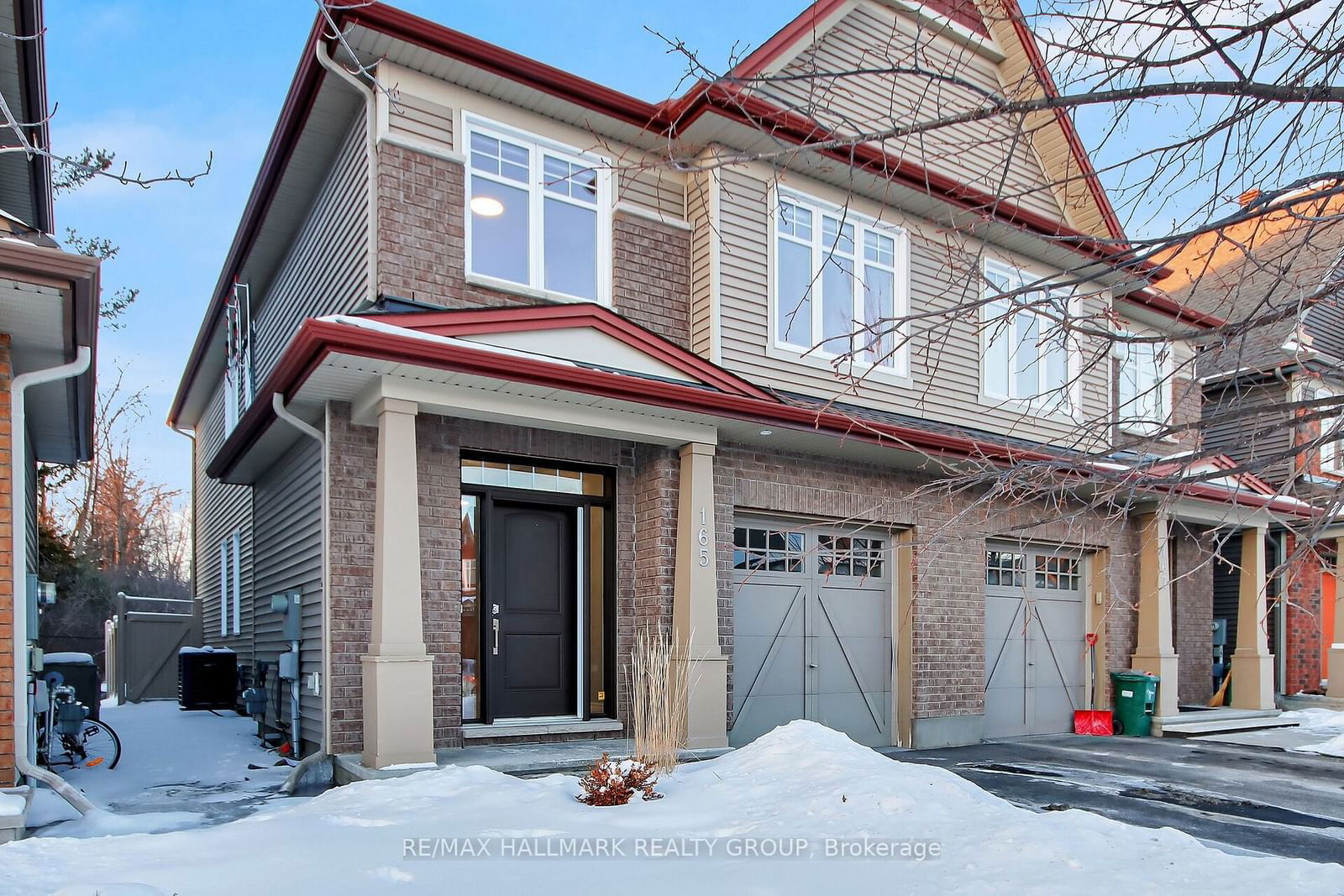 Semi-Detached House sold at 165 Highbury Park Drive, Barrhaven, 7706 - Barrhaven - Longfields, K2J 5Y1 - MLS: X11960098