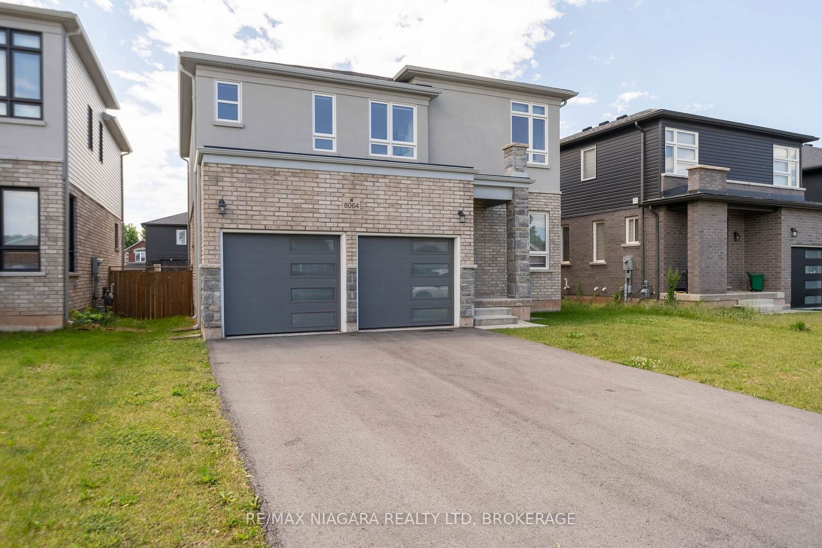 Detached House for lease at 8064 CITATION Road, Niagara Falls, 213 - Ascot, L2H 3H7 - MLS: X11960364