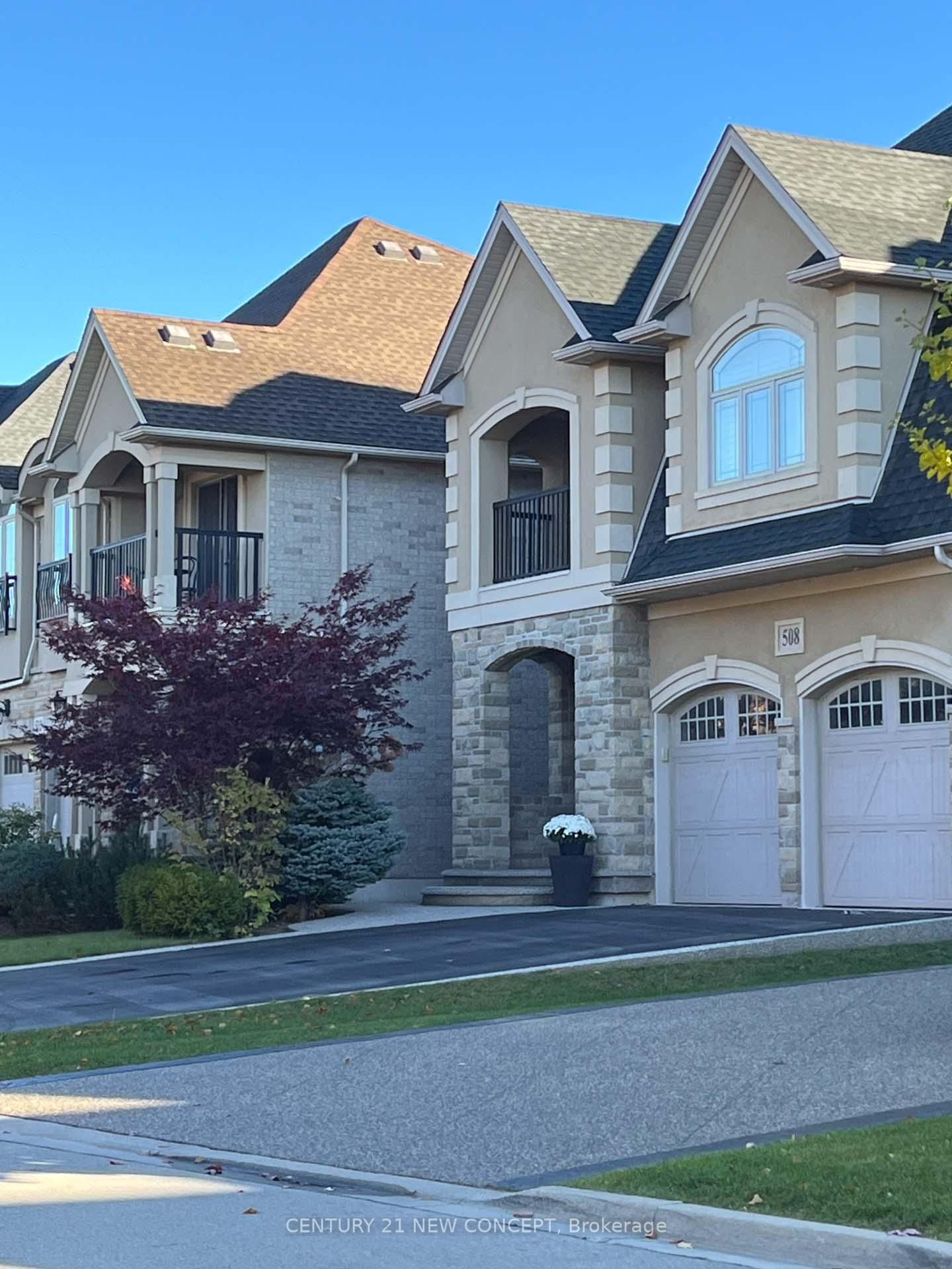 Detached House for sale at 508 Valridge Drive, Hamilton, Ancaster, L9G 0A9 - MLS: X11960453